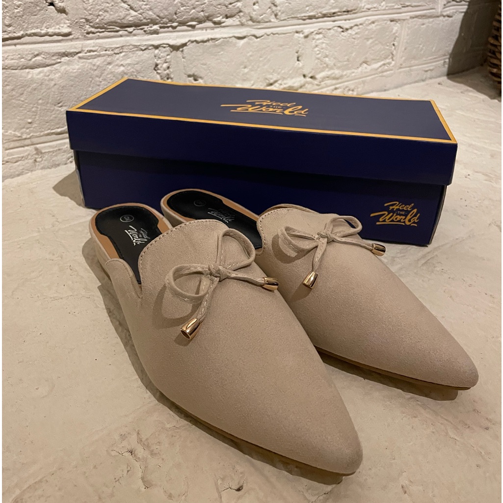 Heel The World Slip On Brand New Heel The World Slip On Brand New